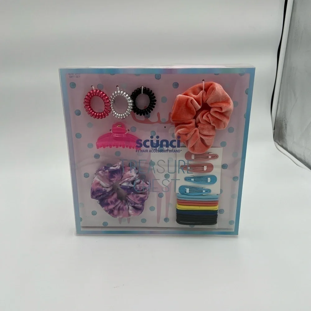 Scunci # 1 Hair Accessory brand 22 pieces
